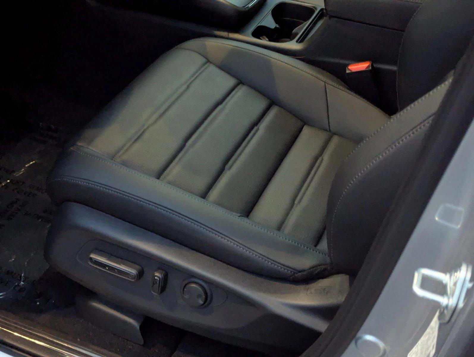 2026 Honda CR-V EX-L photo 4
