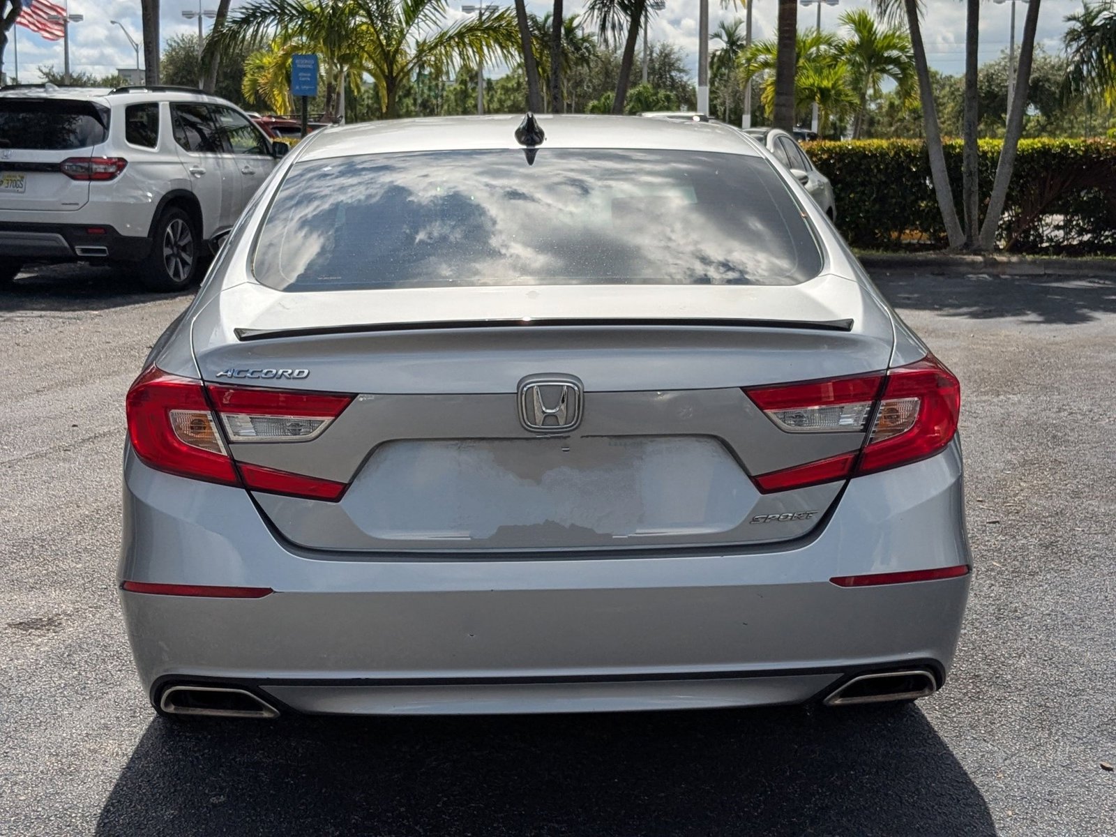 2022 Honda Accord Sport 1.5T photo 2