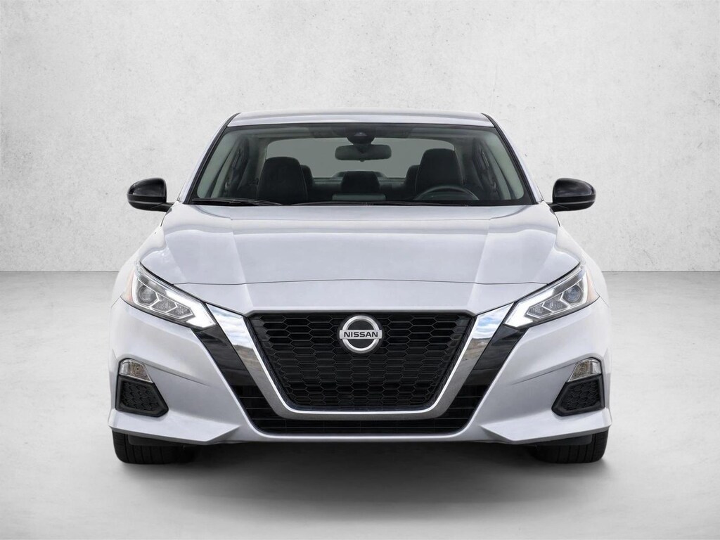 Used 2019 Nissan Altima 2.5 SR Sedan