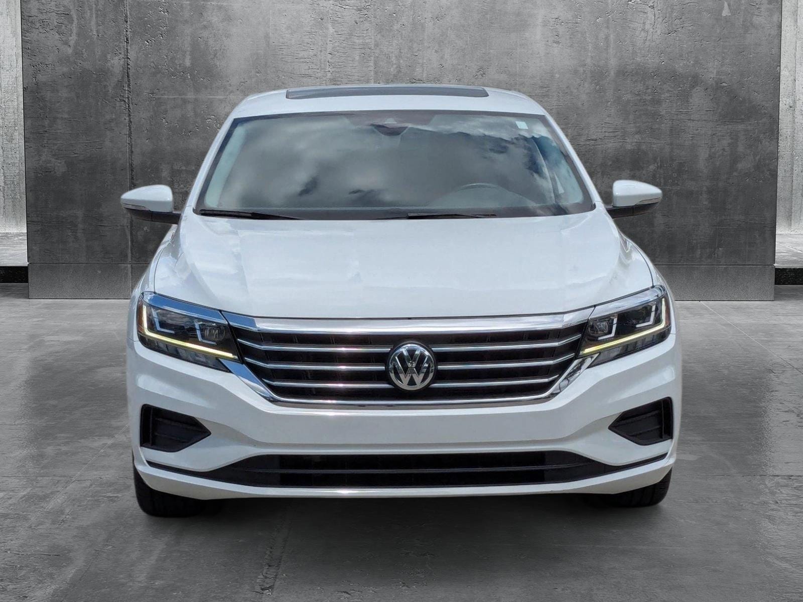 Used 2022 Volkswagen Passat SE with VIN 1VWSA7A38NC005862 for sale in Miami Gardens, FL