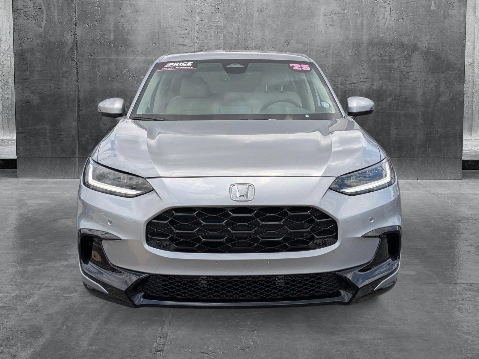2025 Honda HR-V EX-L photo 2