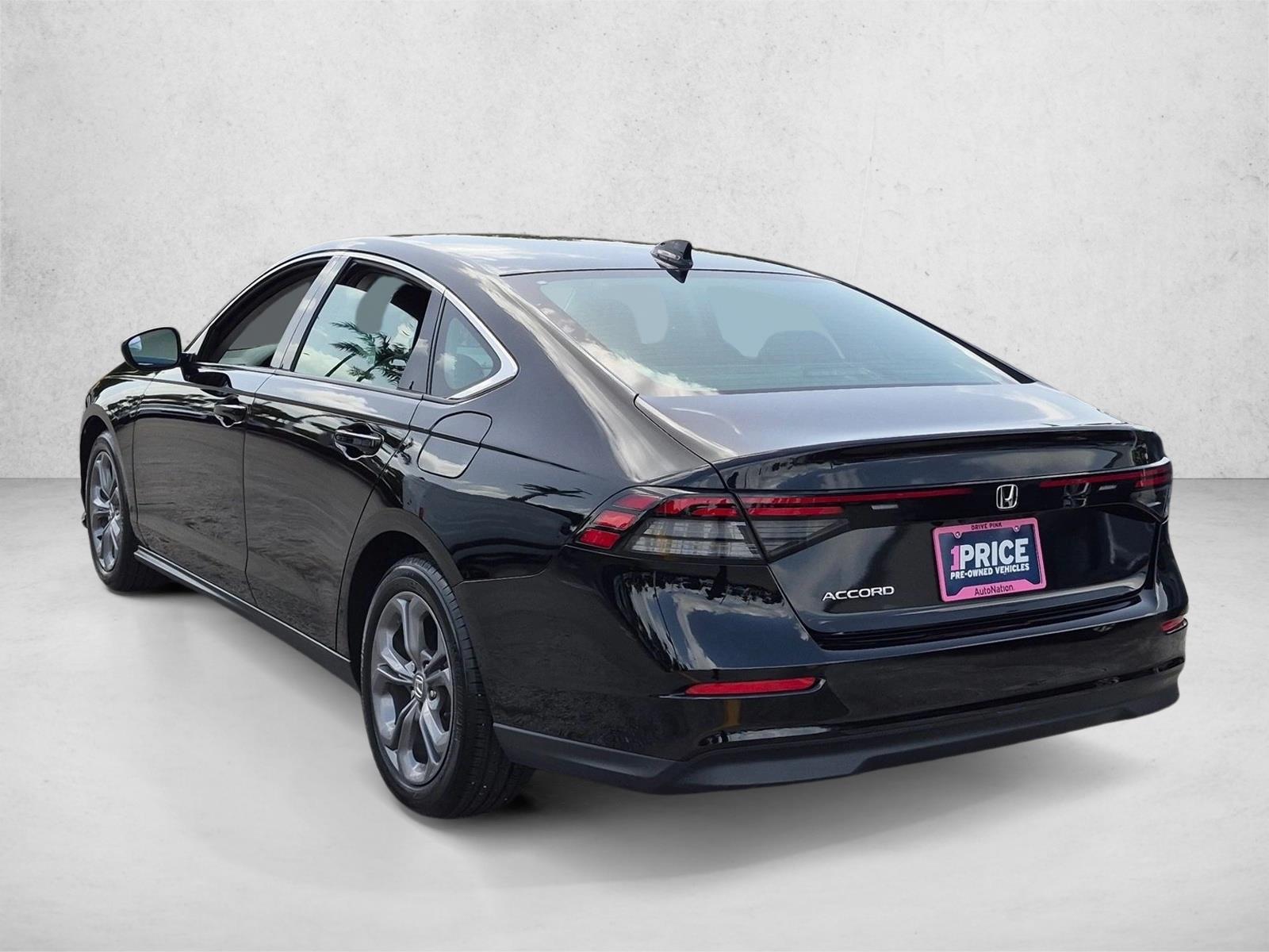 2024 Honda Accord EX - Photo 7
