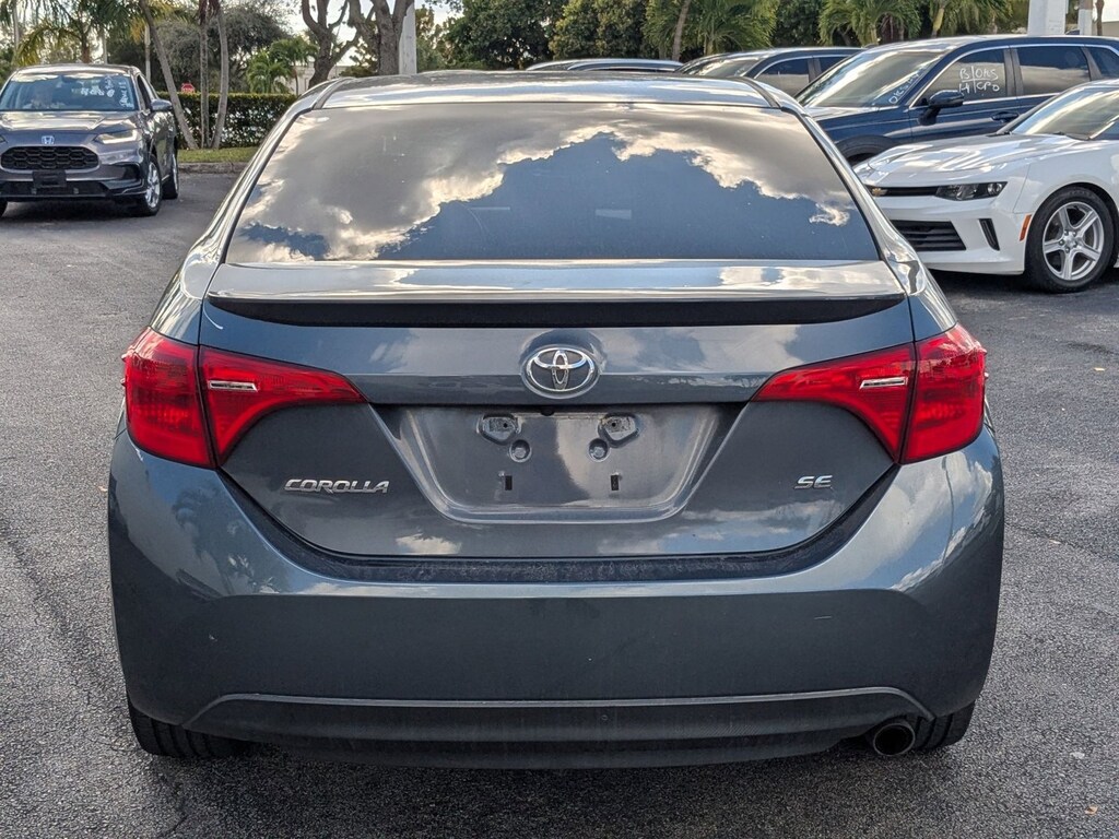 Used 2019 Toyota Corolla SE Sedan