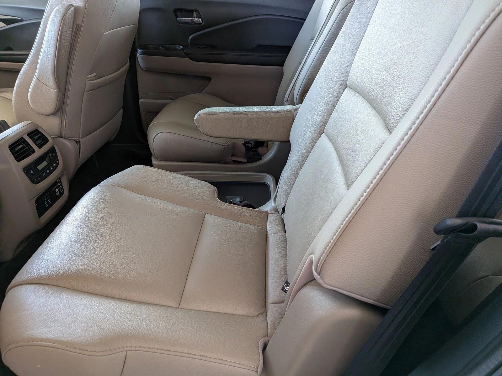 2022 Honda Pilot Touring - Photo 20