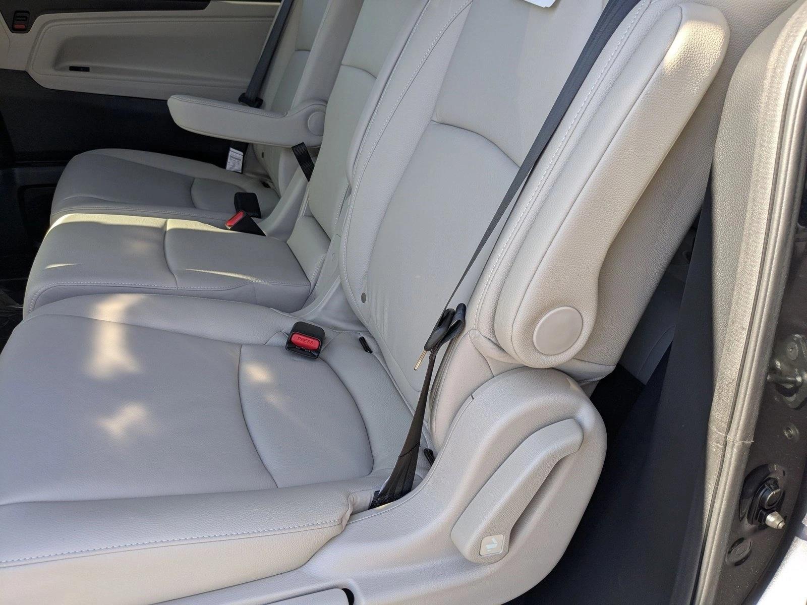 2026 Honda Odyssey EX-L - Photo 14