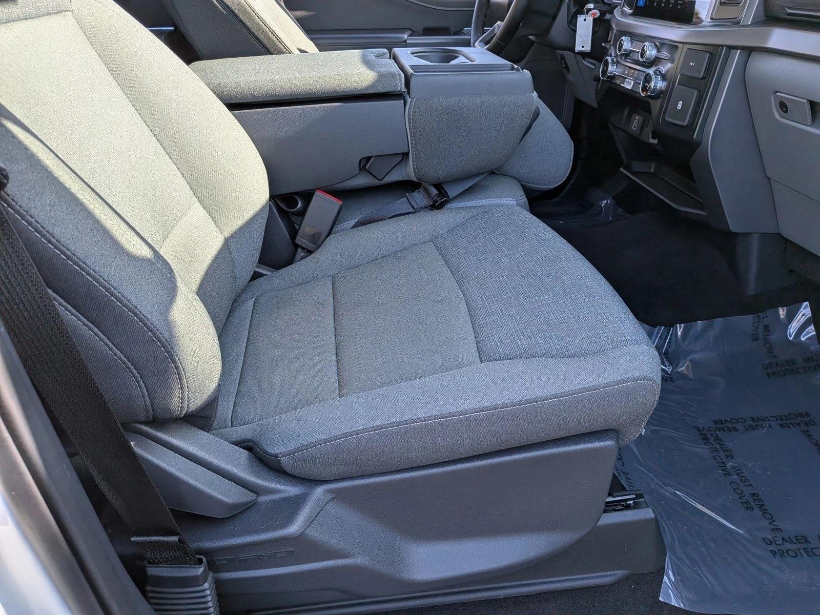 2025 Ford F-150 XLT - Photo 19
