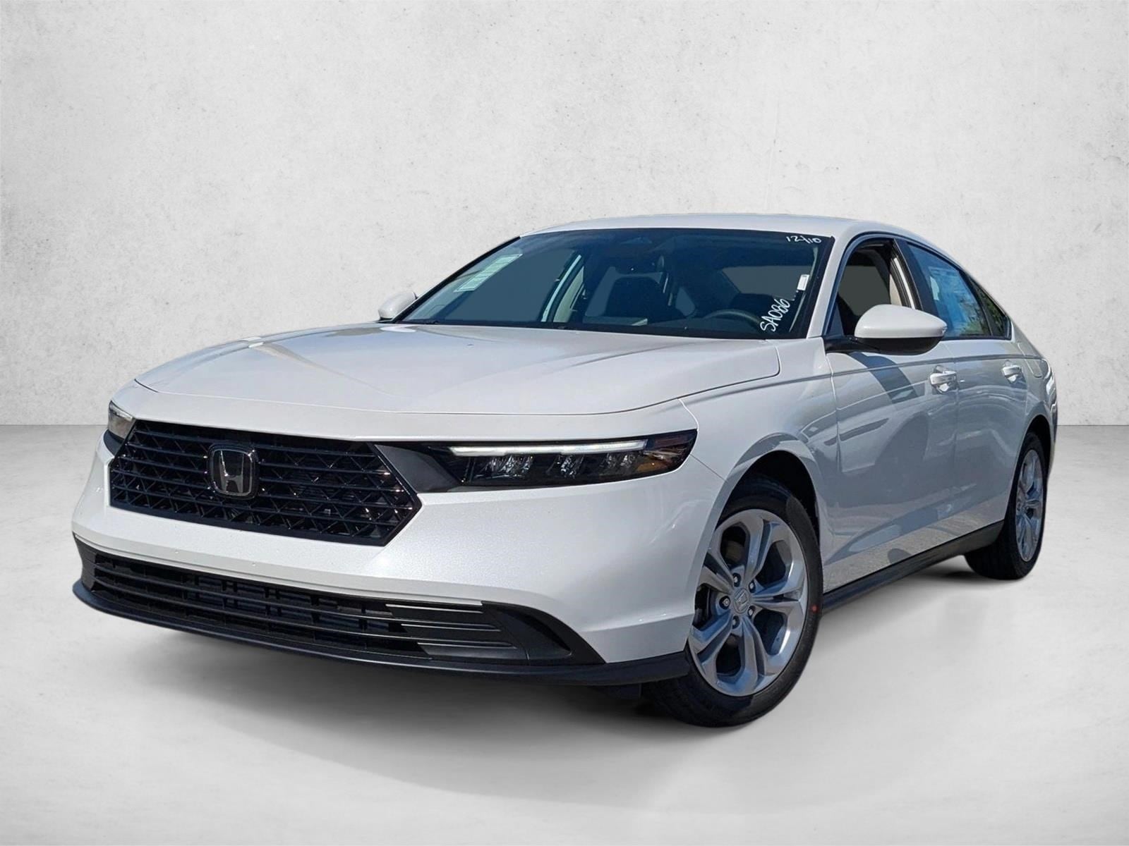 2025 Honda Accord LX's photo