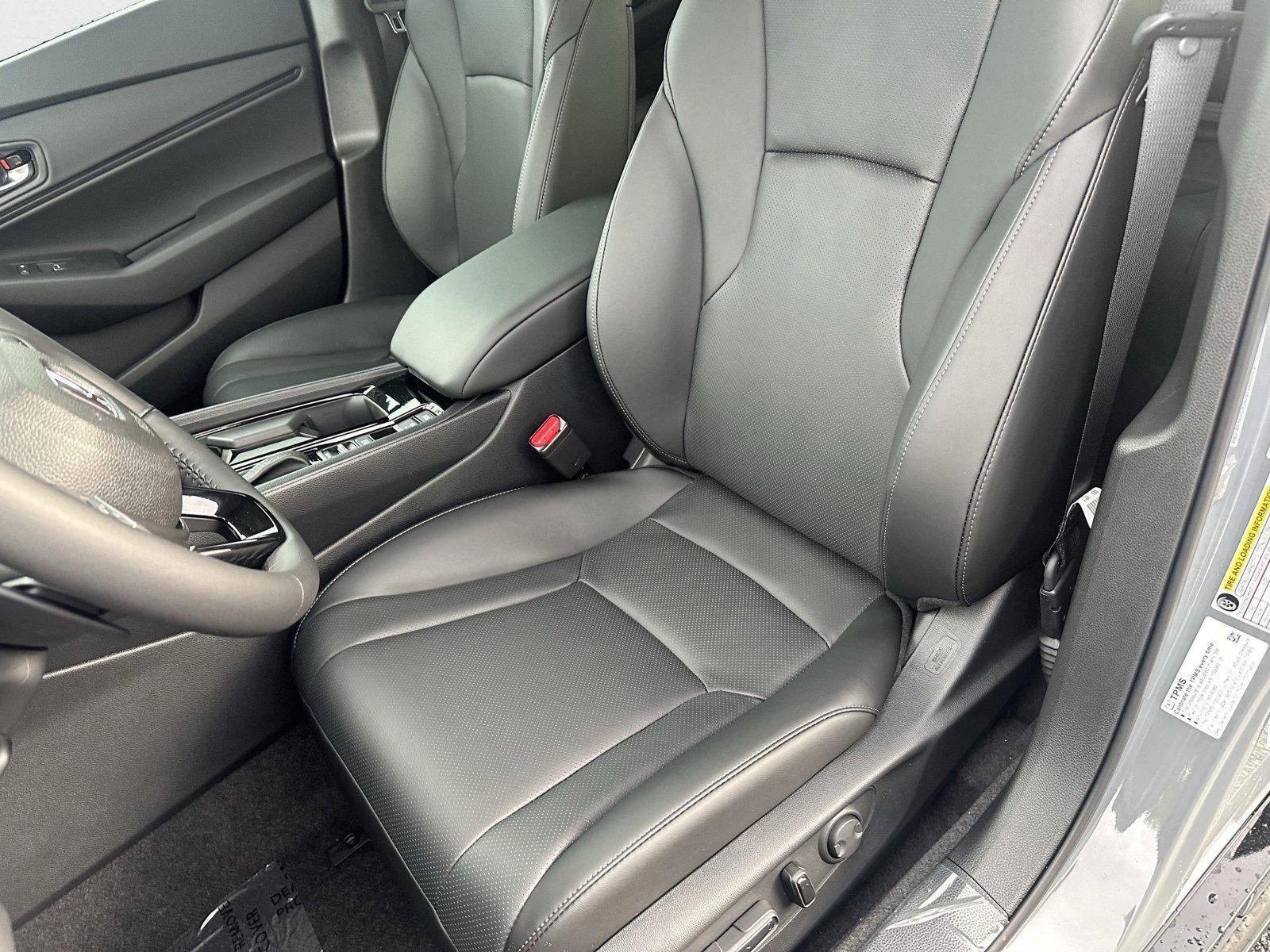 2025 Honda Accord Hybrid EX-L photo 4
