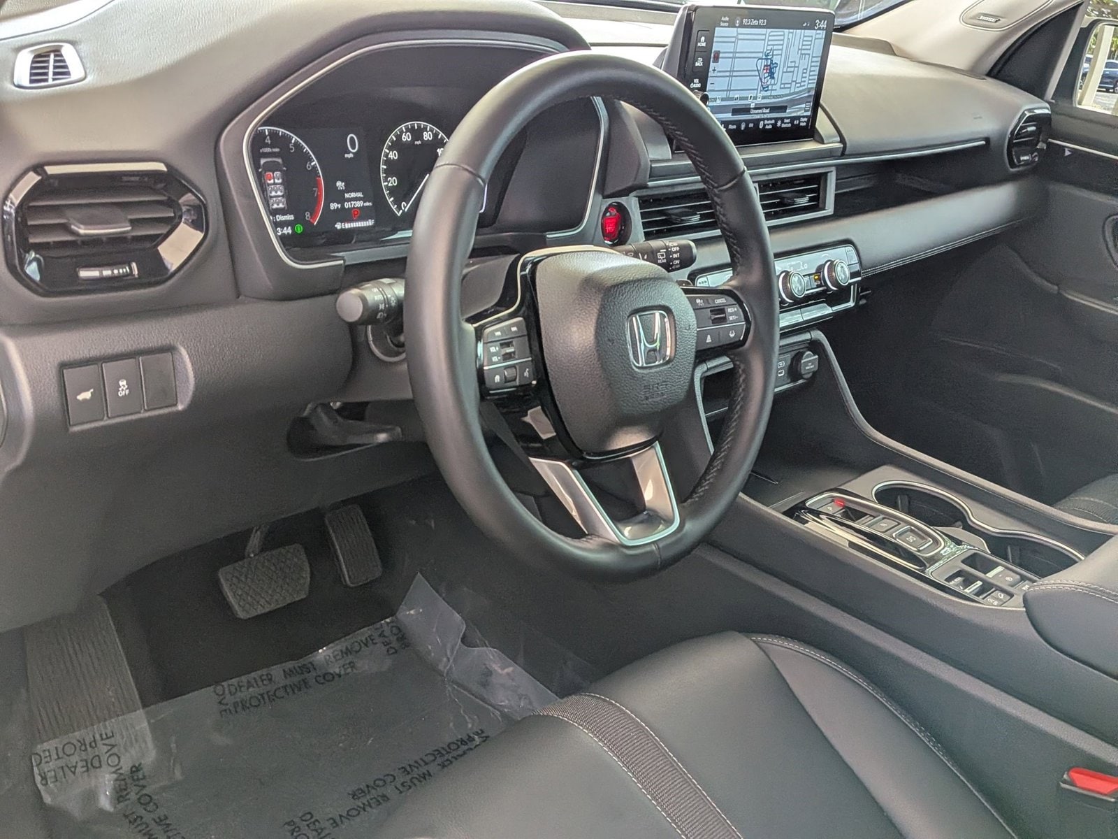 2025 Honda Pilot Touring - Photo 9