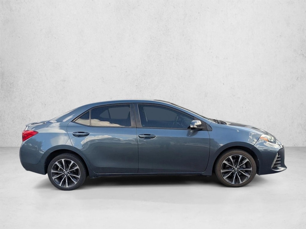 Used 2019 Toyota Corolla SE Sedan
