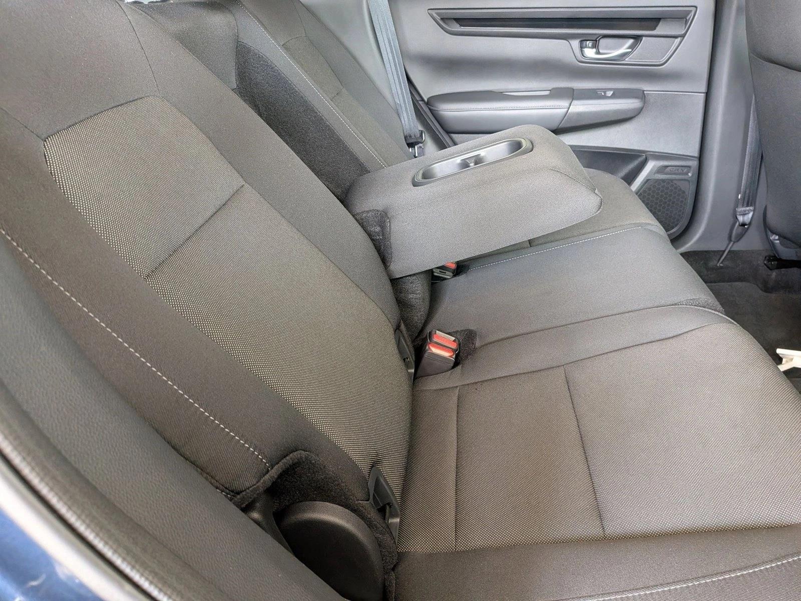 2024 Honda CR-V LX - Photo 18