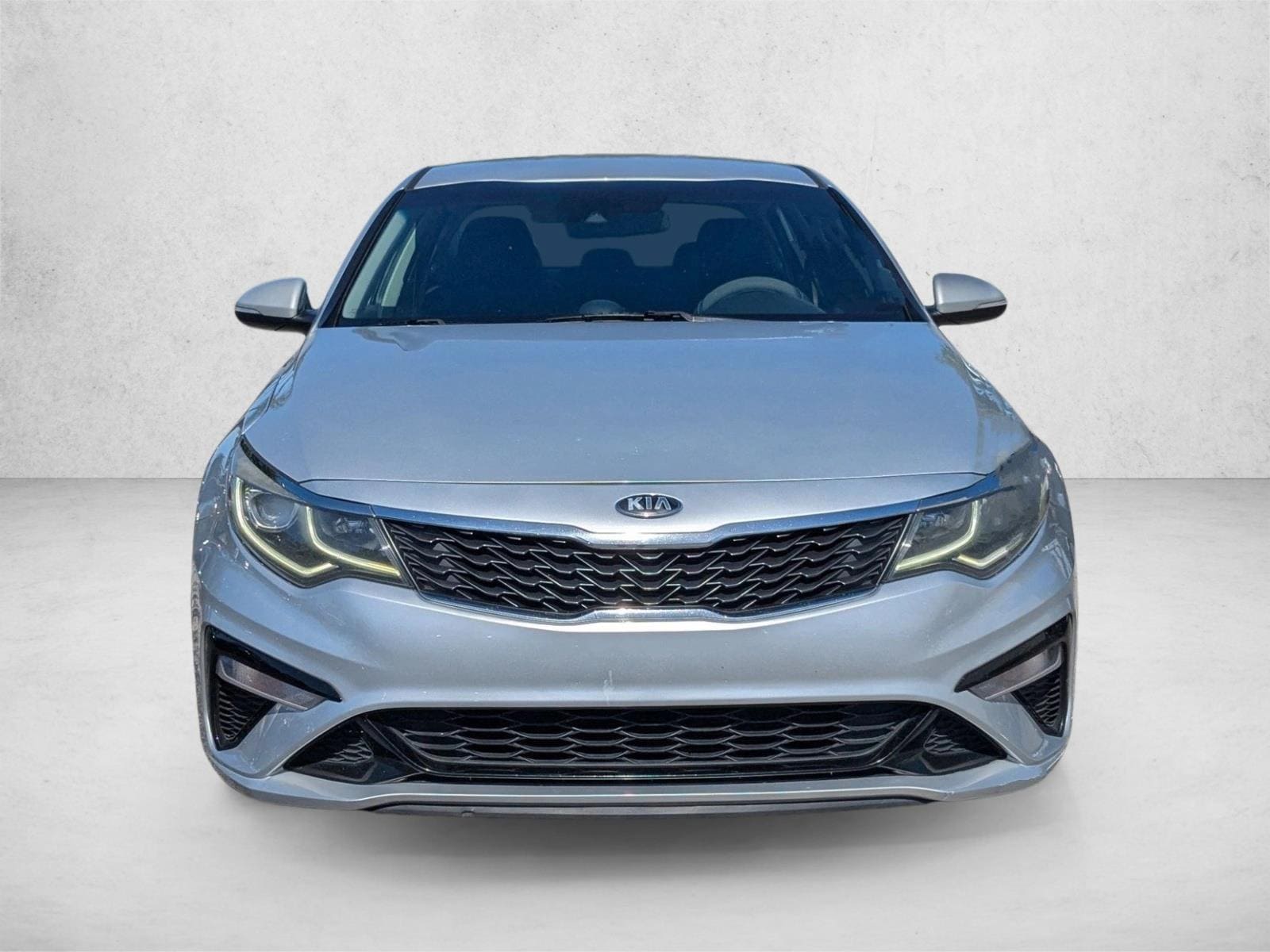 Used 2020 Kia Optima LX with VIN 5XXGT4L33LG387004 for sale in Hialeah, FL