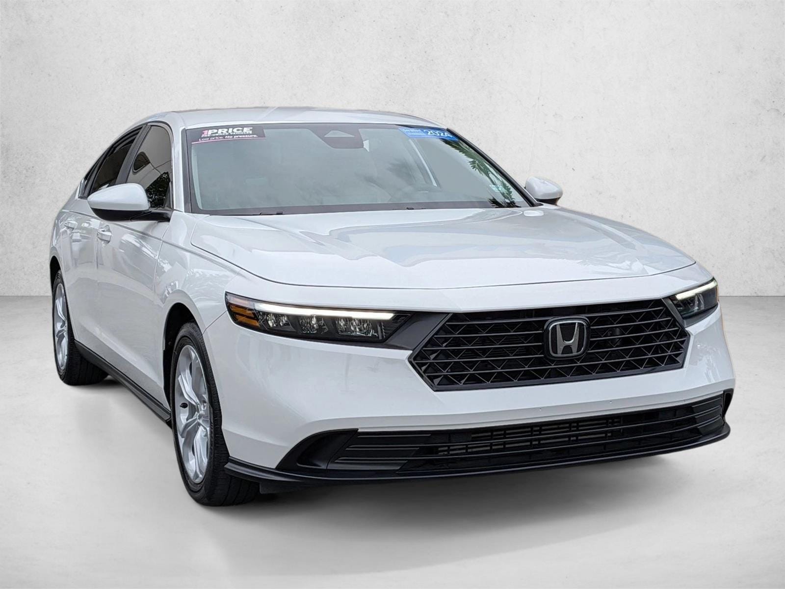 2024 Honda Accord LX - Photo 3