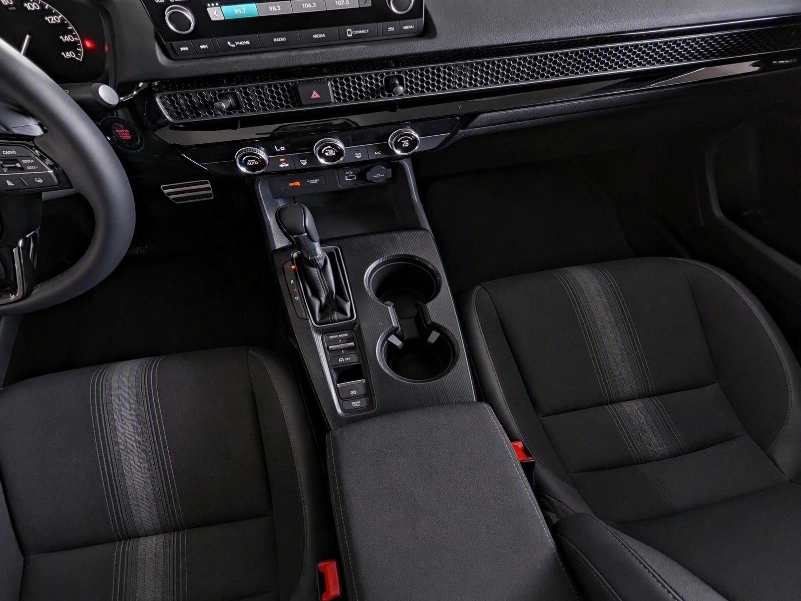 2024 Honda Civic Sport - Photo 22