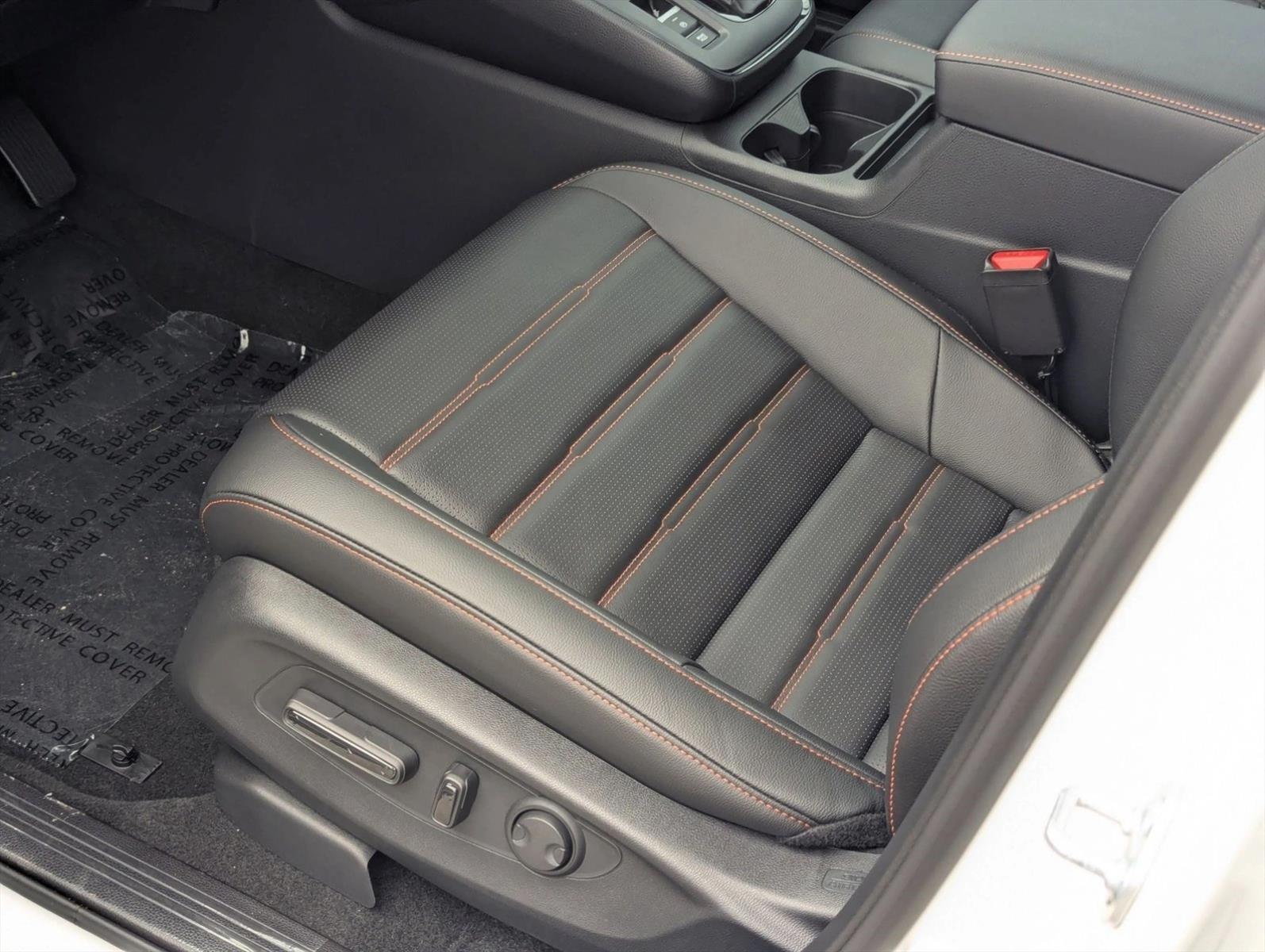 2026 Honda CR-V Hybrid Sport-L photo 4