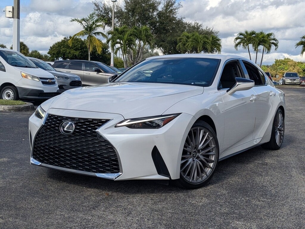 Used 2023 Lexus IS 300 Sedan