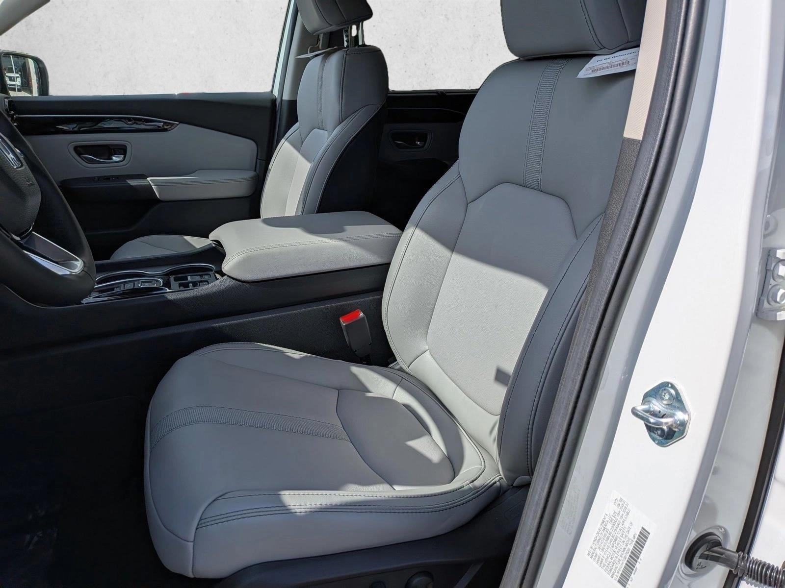 2025 Honda Pilot Touring photo 4