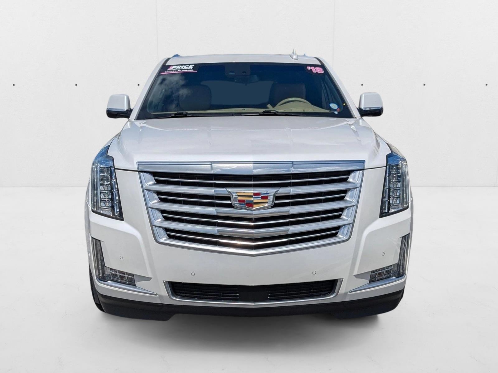2018 Cadillac Escalade Platinum photo 2