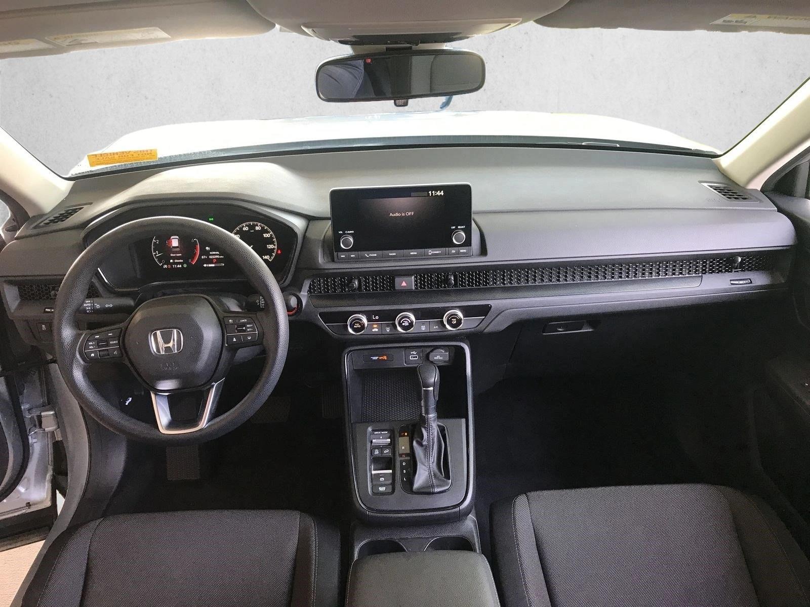 2024 Honda CR-V LX - Photo 17