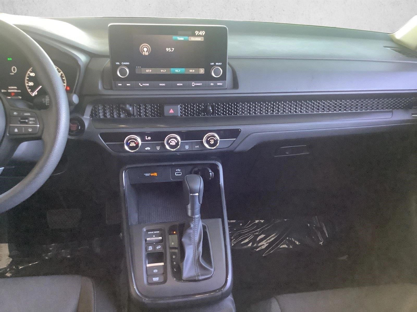 2025 Honda CR-V LX - Photo 11