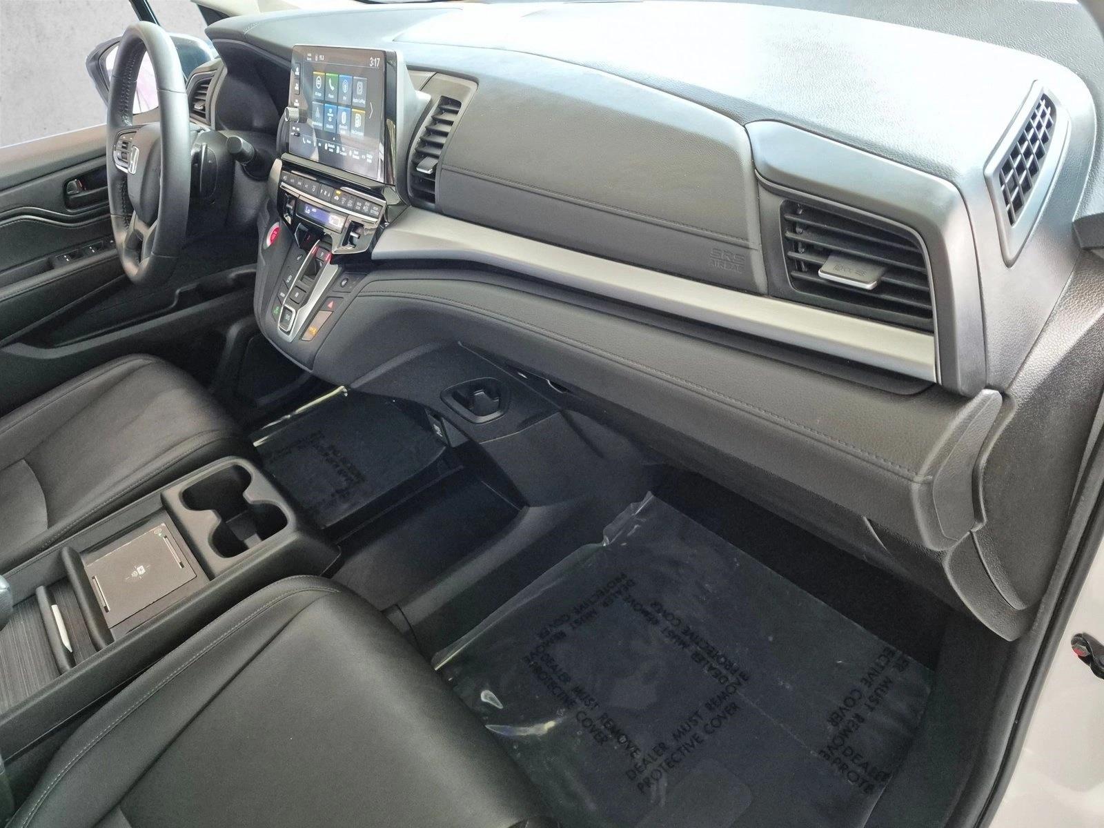 2025 Honda Odyssey EX-L - Photo 21