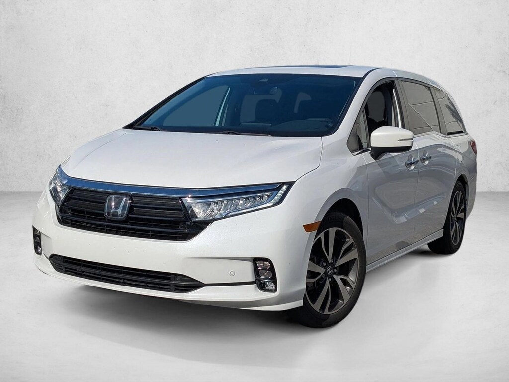 Certified 2023 Honda Odyssey Touring Van