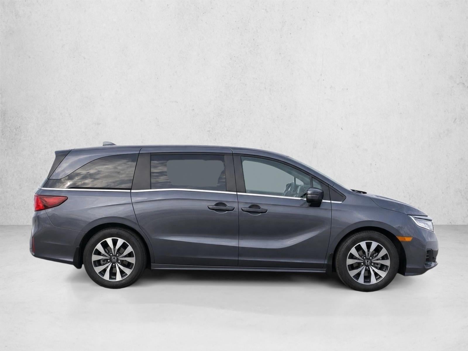 2025 Honda Odyssey EX-L - Photo 8