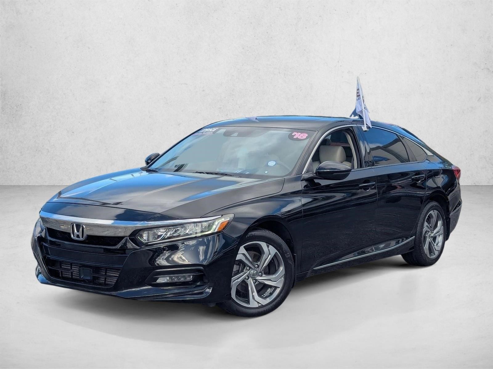 2018 Honda Accord EX-L's photo