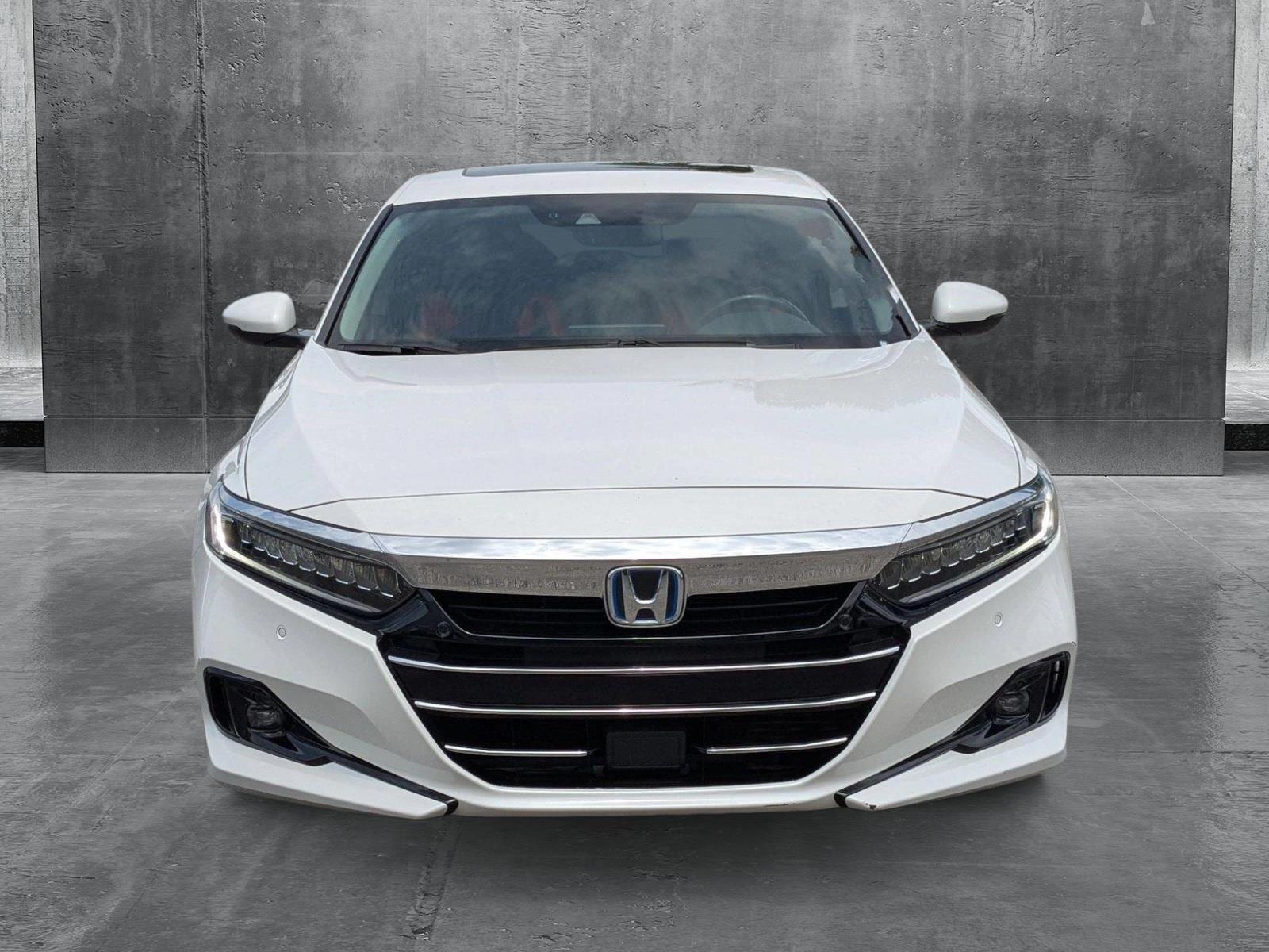 Certified 2022 Honda Accord Hybrid Touring with VIN 1HGCV3F91NA011582 for sale in Miami Gardens, FL