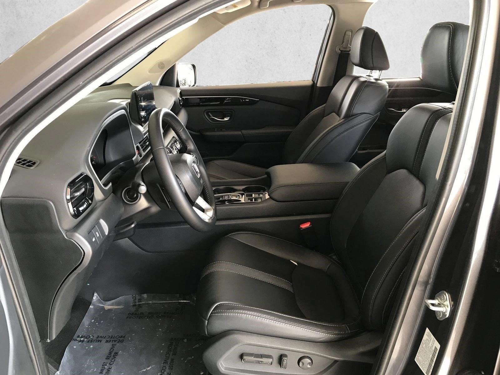 2023 Honda Pilot EX-L - Photo 14