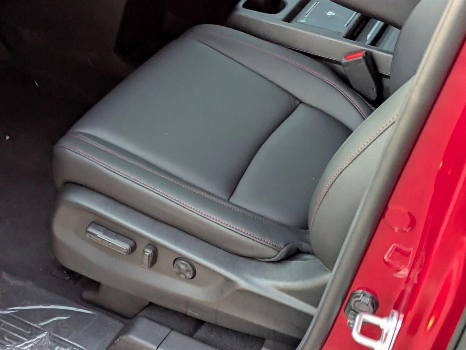 2026 Honda Odyssey photo 4