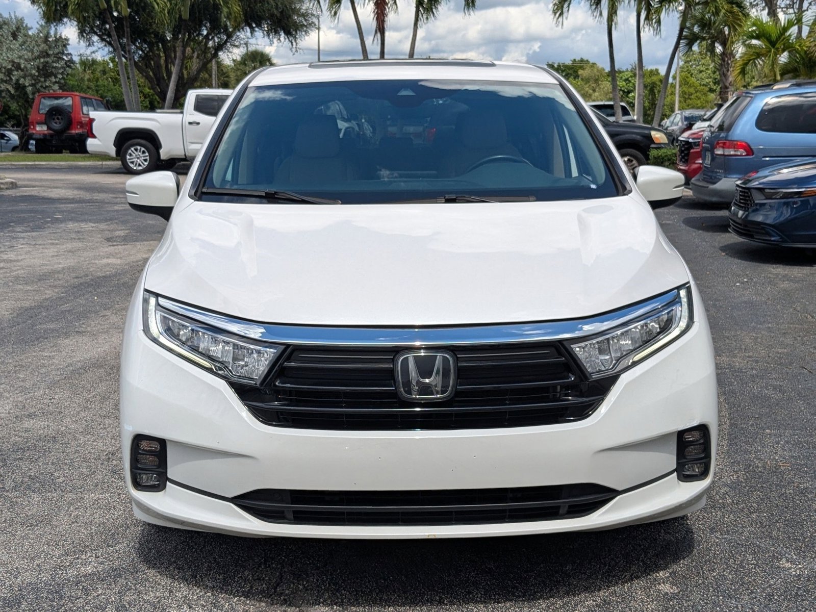 2023 Honda Odyssey EX-L photo 2