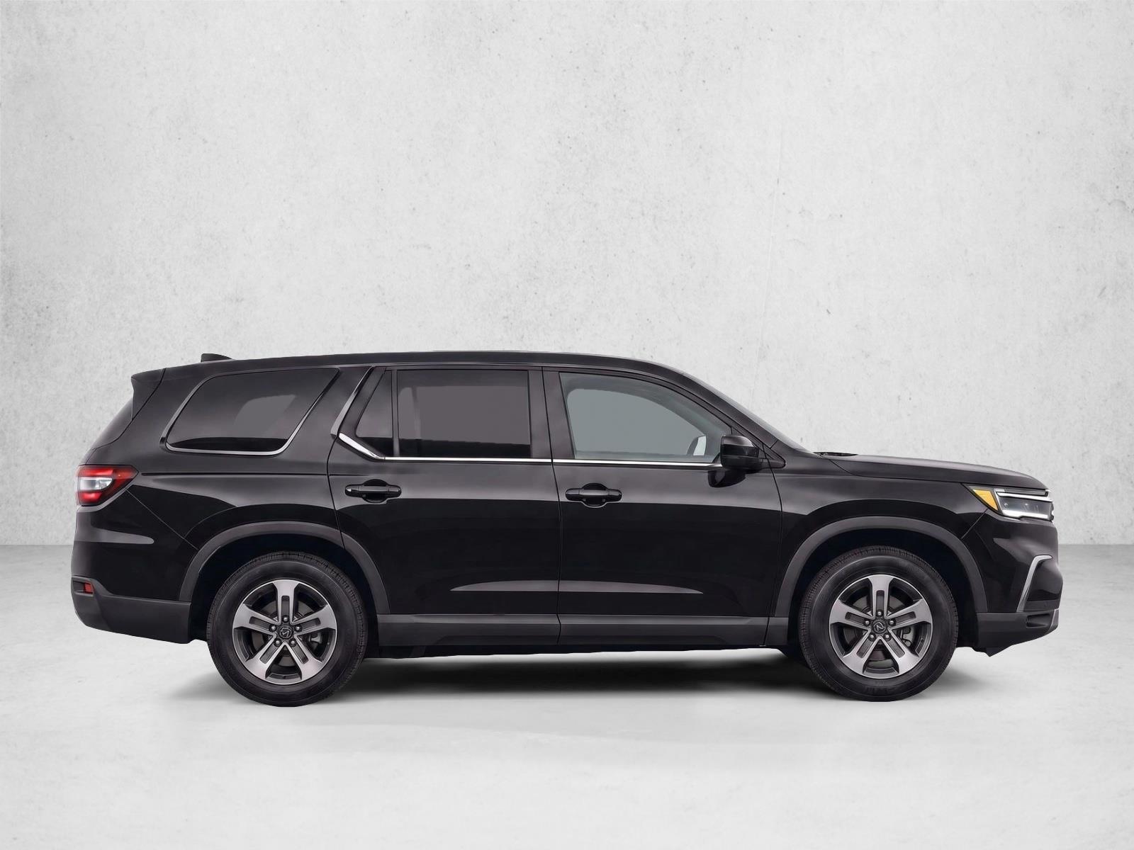 2023 Honda Pilot EX-L - Photo 8