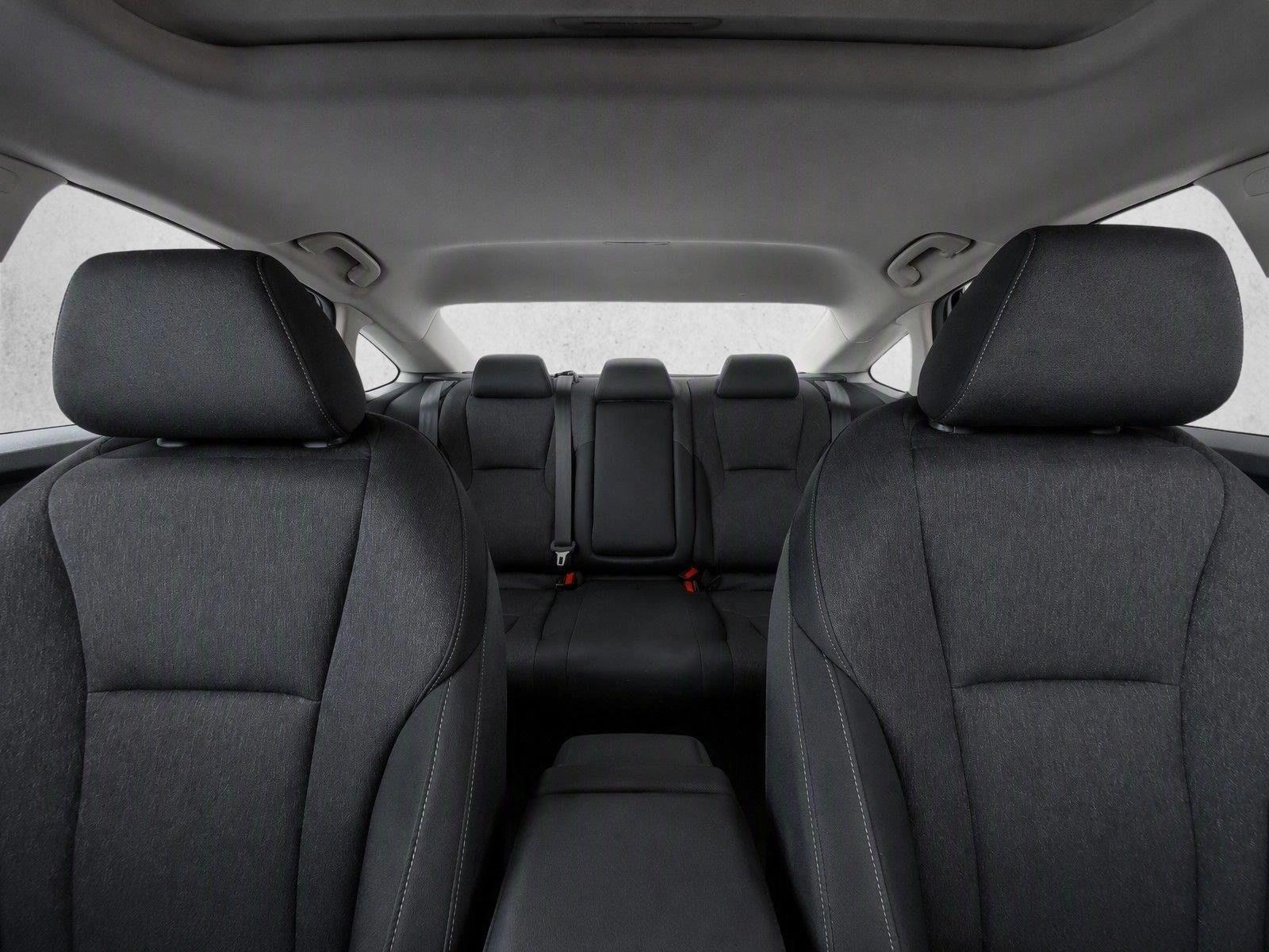 2025 Honda Accord SE - Photo 25