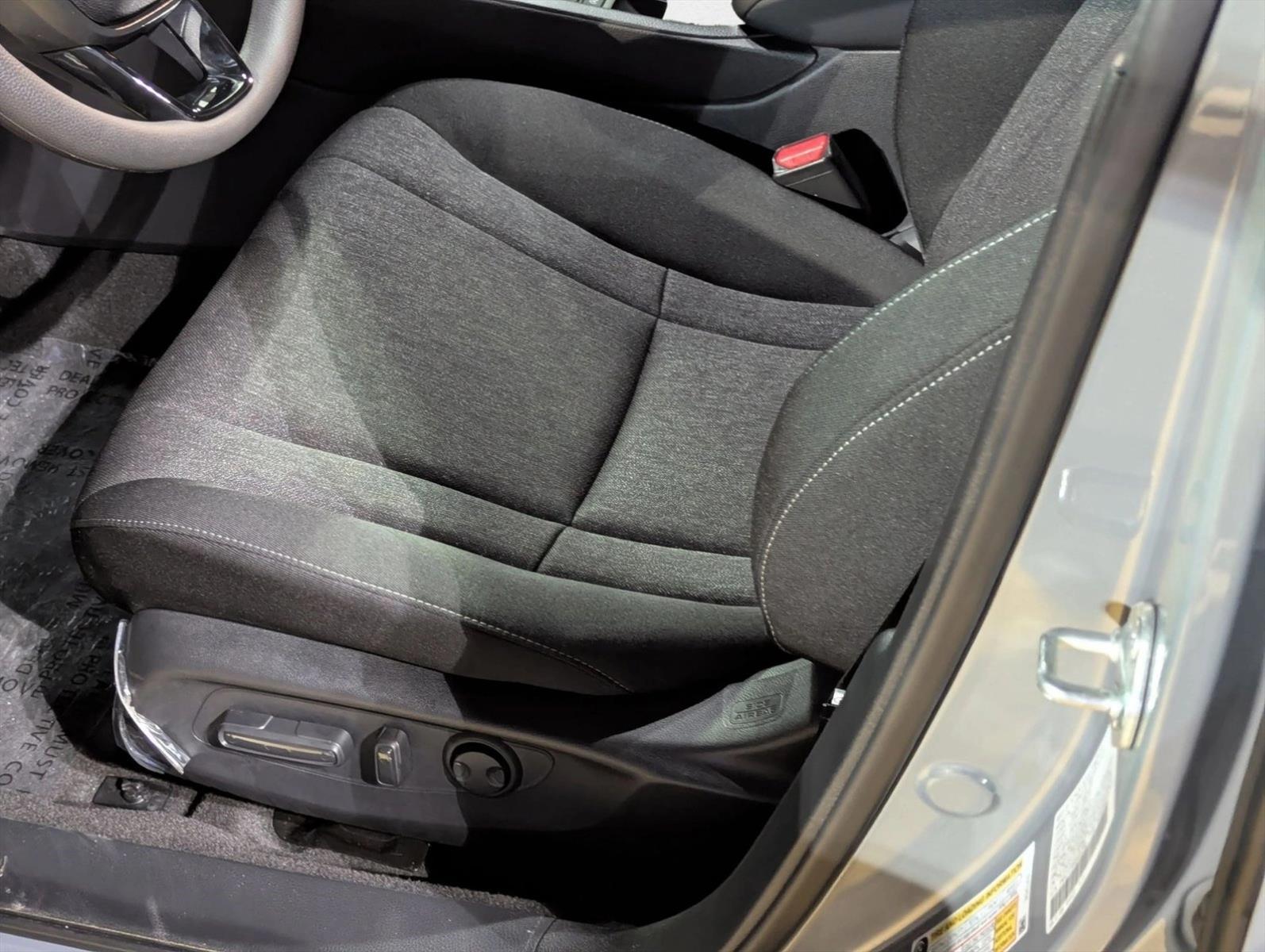 2025 Honda Accord SE photo 3