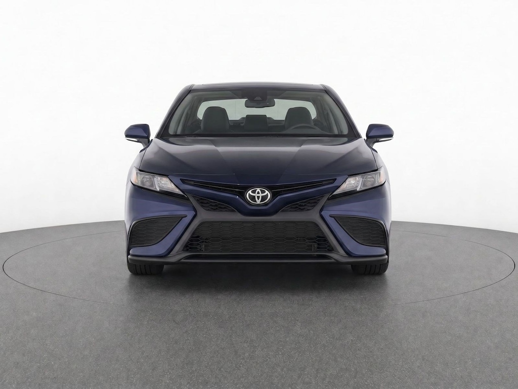 Used 2022 Toyota Camry SE Sedan
