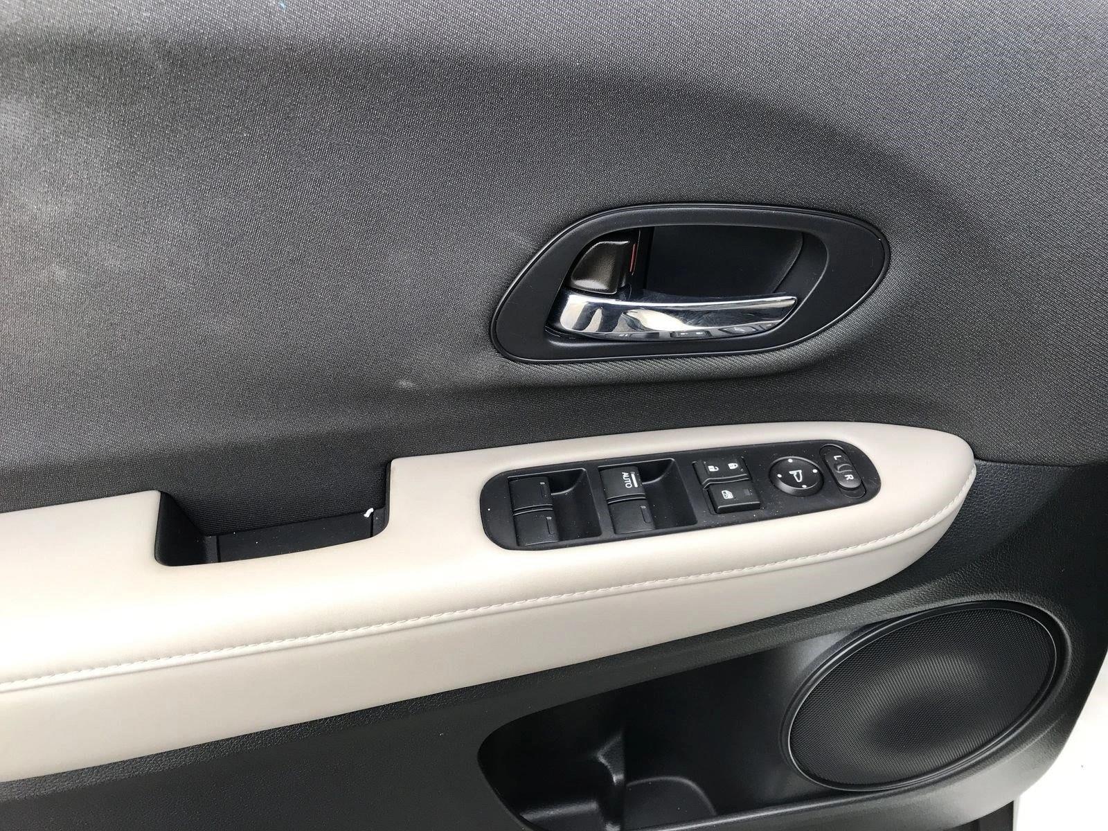 2021 Honda HR-V LX - Photo 12