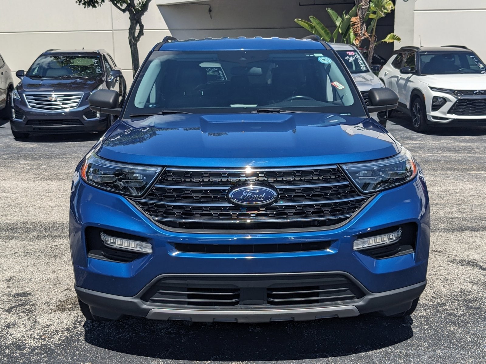 Used 2020 Ford Explorer XLT with VIN 1FMSK7DH4LGC96921 for sale in Miami Gardens, FL