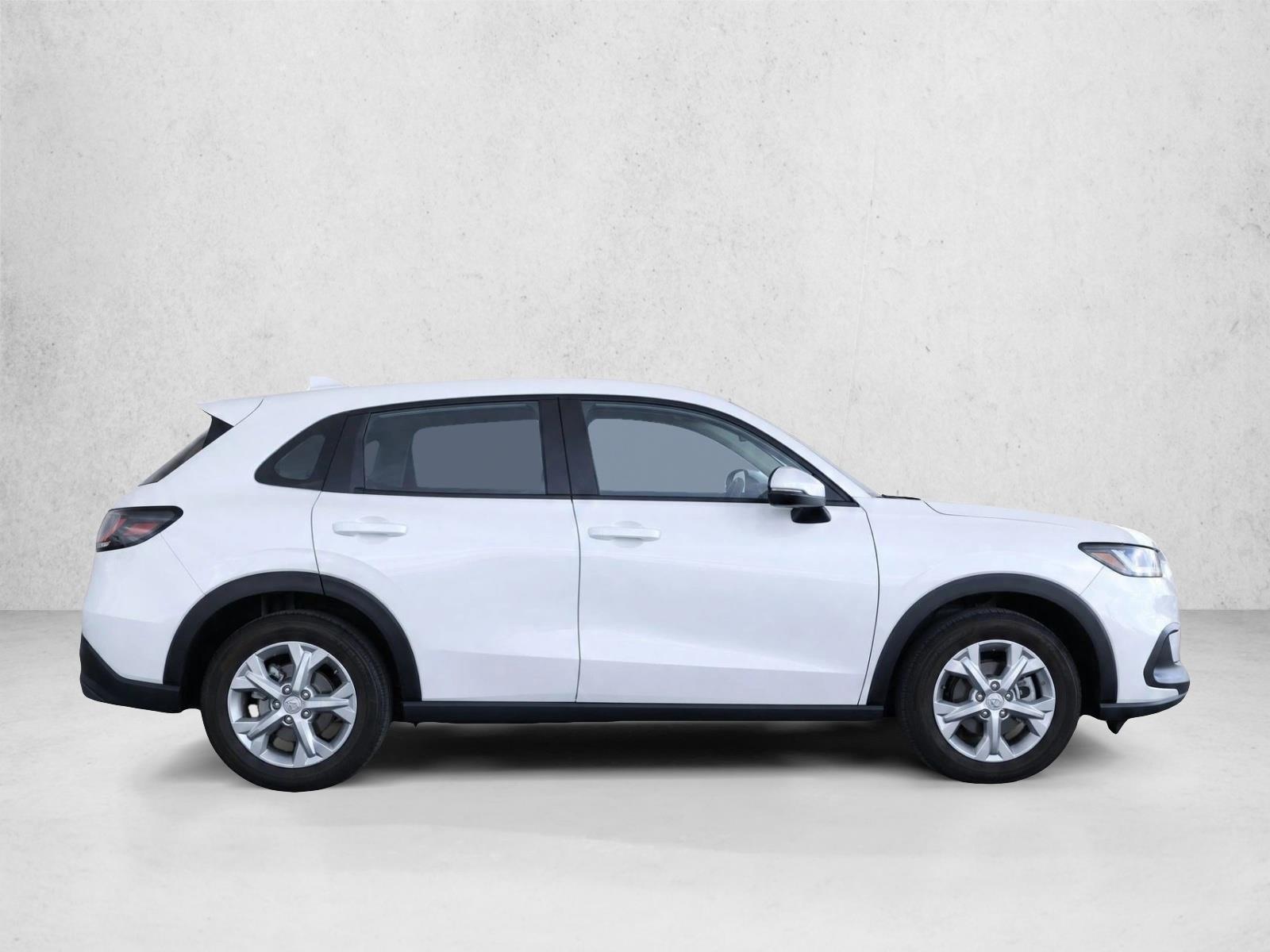 2025 Honda HR-V LX - Photo 8