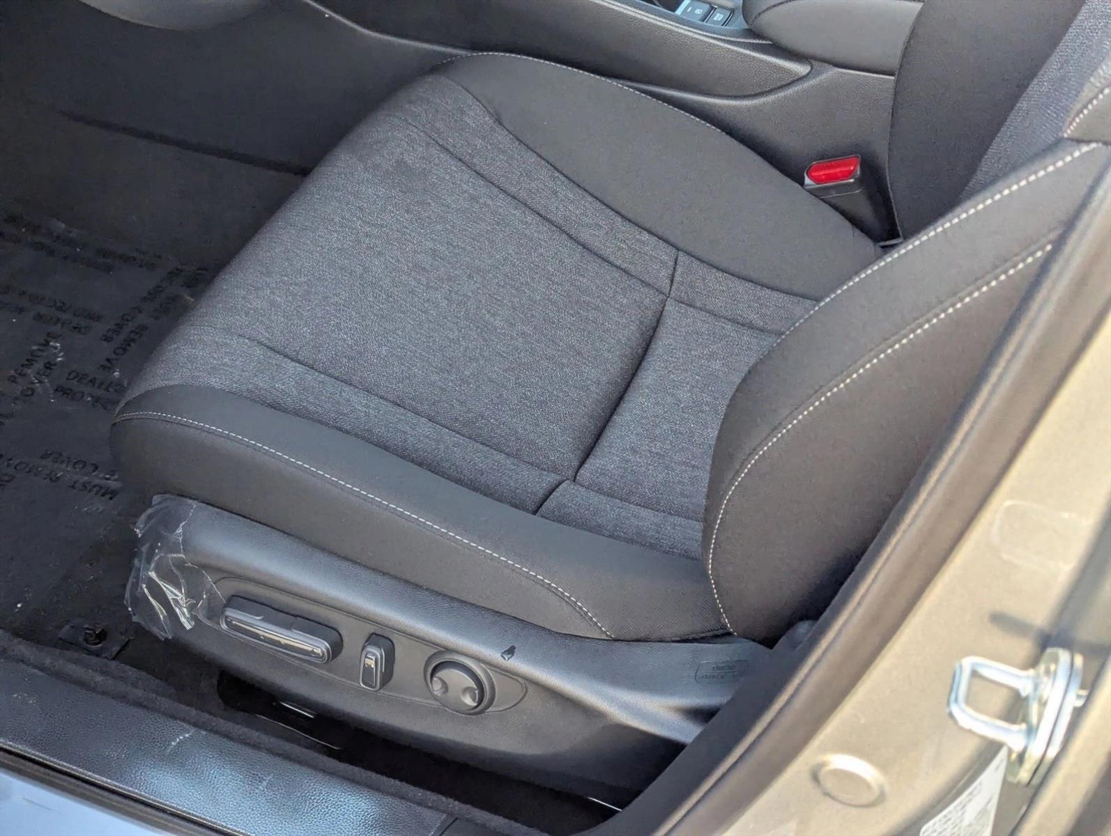 2025 Honda Accord SE photo 4