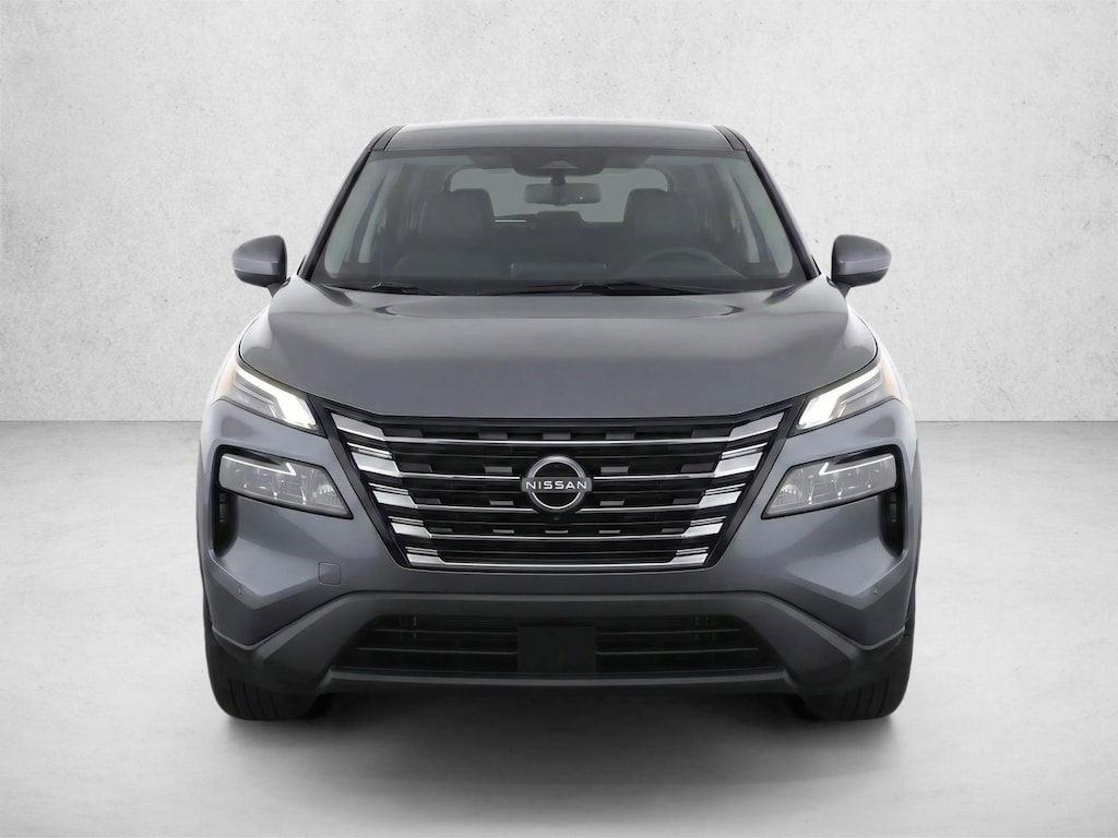 Used 2024 Nissan Rogue SV SUV