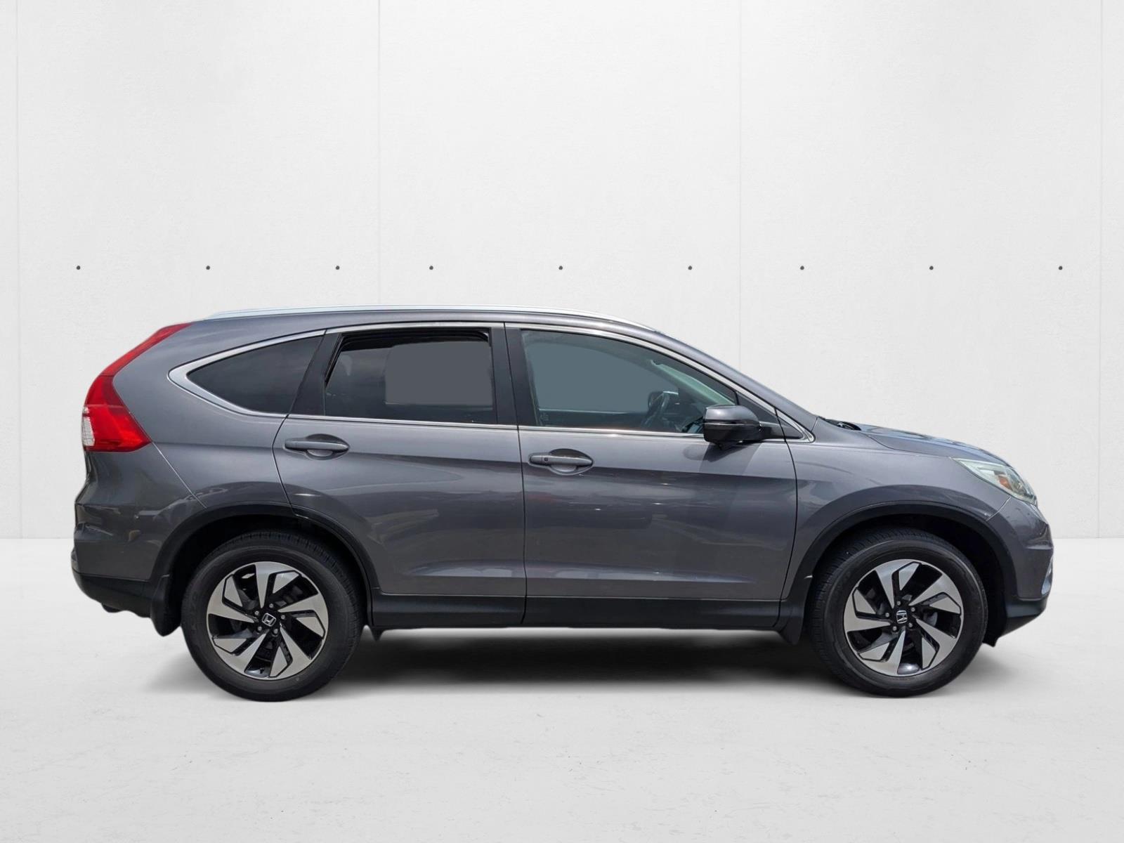 2015 Honda CR-V Touring photo 4