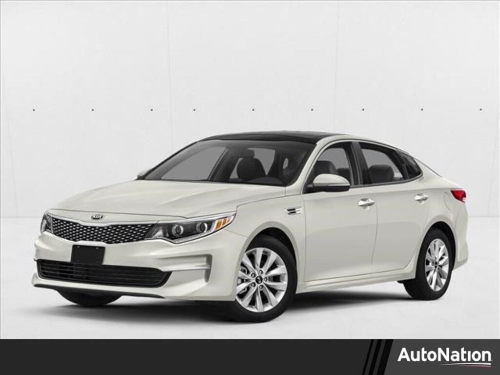 Used 2017 Kia Optima LX Sedan
