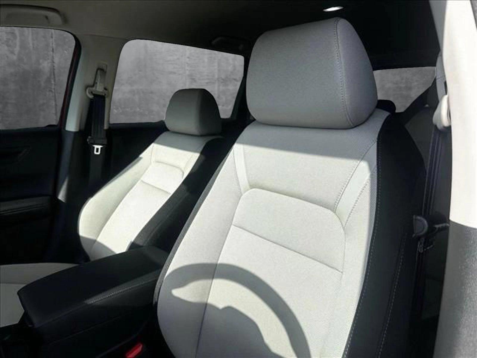 2025 Honda CR-V LX photo 4