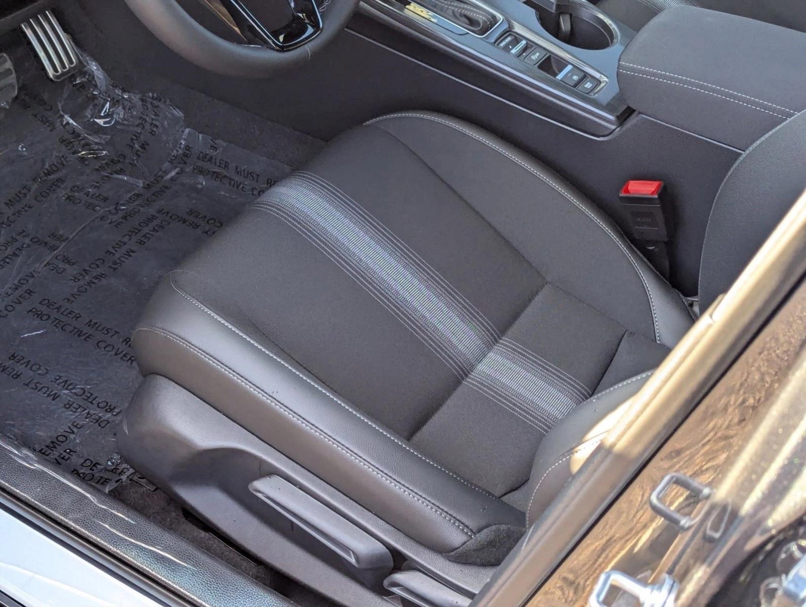 2025 Honda Civic Sport Hatchback photo 4