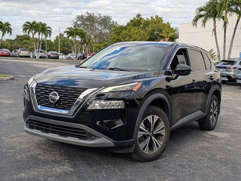 Used 2021 Nissan Rogue SV SUV