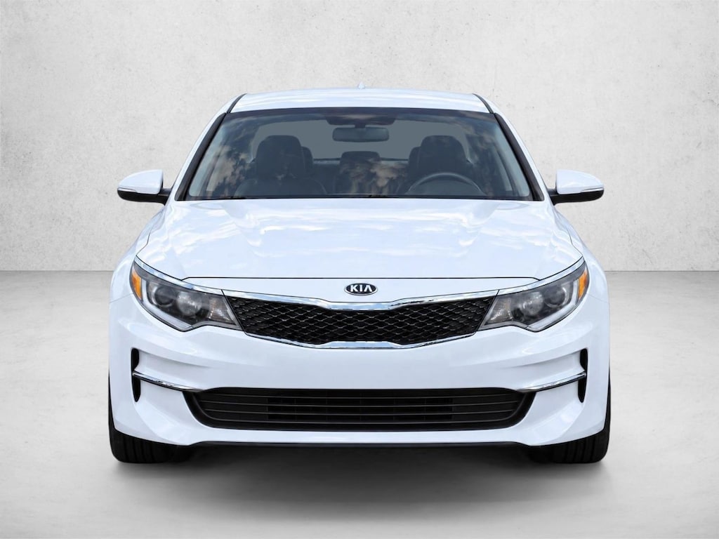 Used 2017 Kia Optima LX Sedan