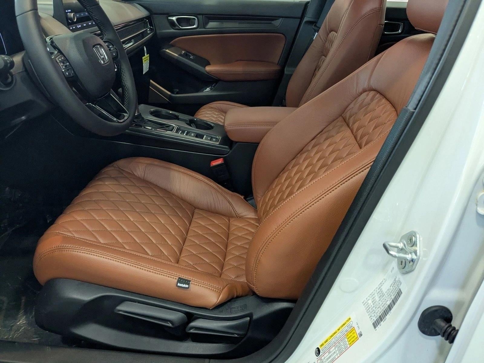 2025 Honda Civic Hatchback Sport - Photo 4