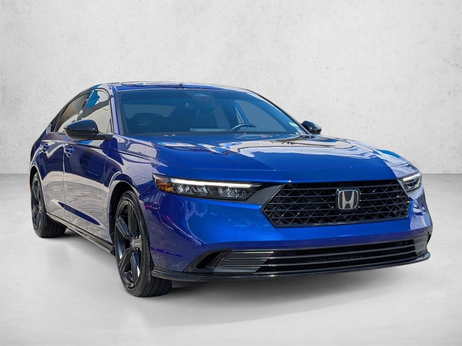 2023 Honda Accord Hybrid Sport-L photo 3
