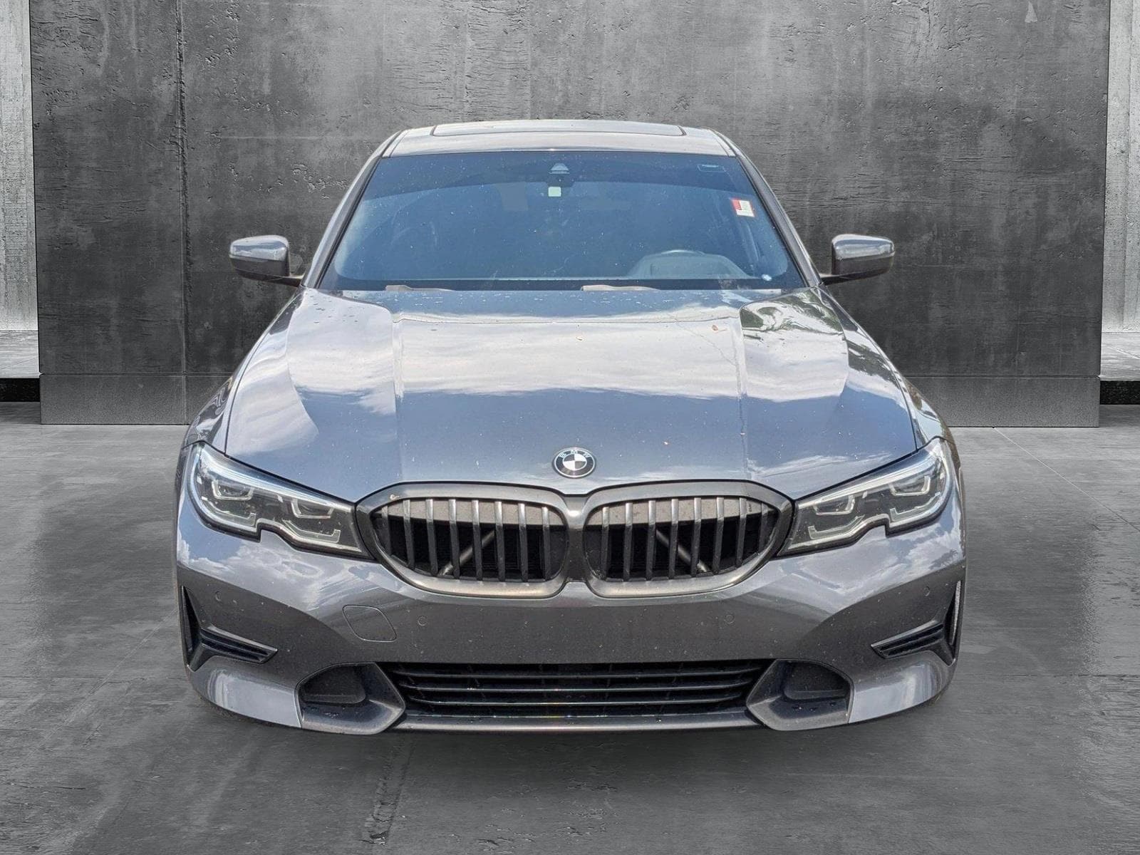 Used 2019 BMW 3 Series 330i with VIN WBA5R1C50KFH19063 for sale in Miami Gardens, FL